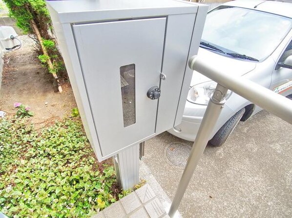 立川市栄町貸家の物件内観写真